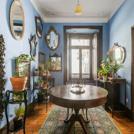Charming In A 19th Century Building Appartement *