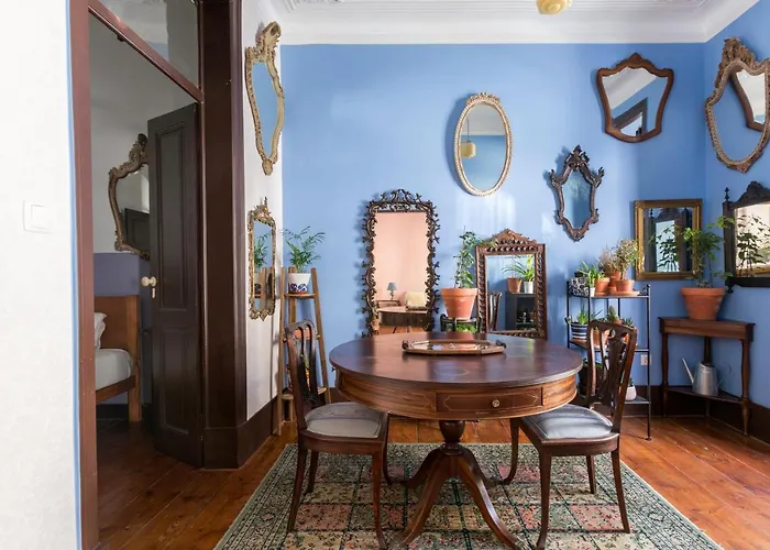 Charming In A 19th Century Building Apartman Lisboa