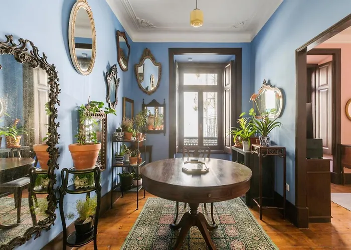 Charming In A 19th Century Building Apartman *